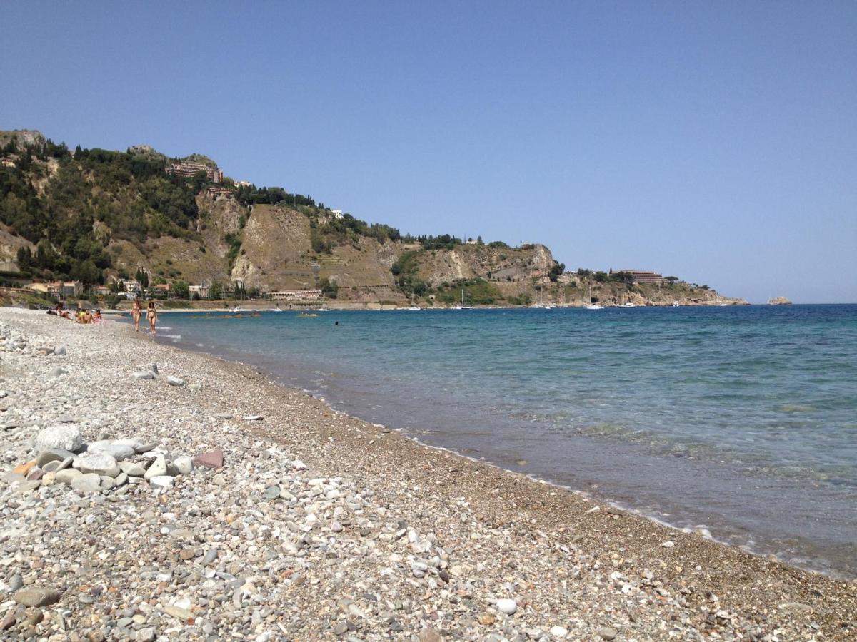 Residence La Fenice Ff Giardini Naxos Exterior foto